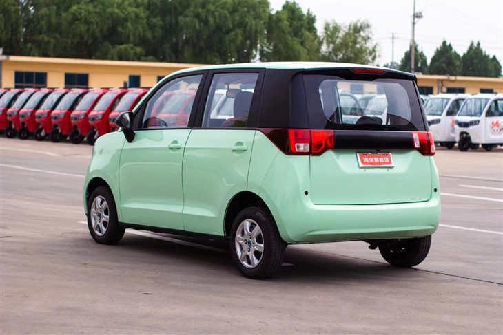 Haibao EQ Luxury Smart Right Hand Drive New Energy Electric Car EV
